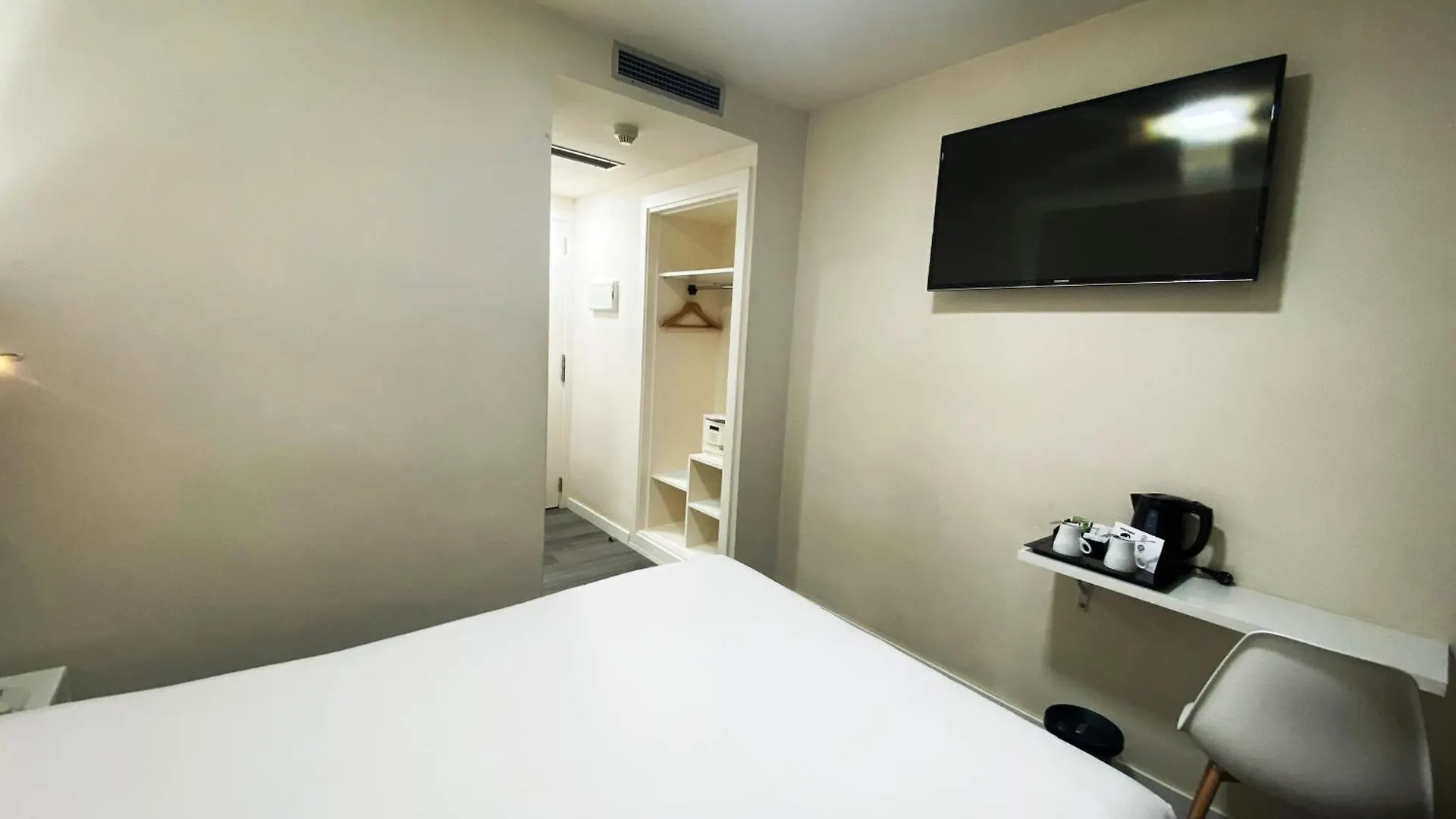 Bcn Urbaness Hotels Del Comte Barcelona